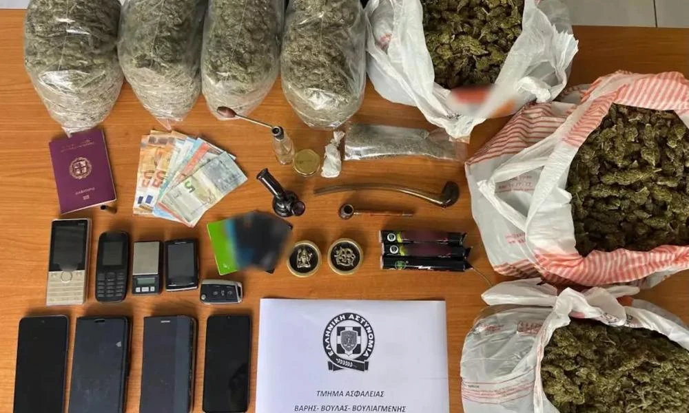 Βούλα Αττικής: Διακινούσαν ναρκωτικά με ταξί – Δύο συλλήψεις
